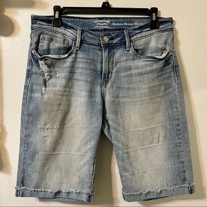 Levi Strauss Signature Modern Skinny Shorts size 10